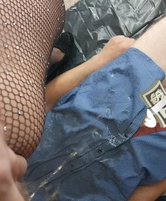 Со мной ты окунешься в мир наслаждения и страсти. У меня есть все, чтобы удовлетворить тебя полностью: стройная фигура, утонченный вкус и шикарные формы. 🌸
Мои услуги включают классический и эротический массаж, оральный секс и глубокий минет. Я могу устроить незабываемое страстное шоу или погрузиться с тобой в мир бдсм. 🌟
Отзывы моих довольных клиентов говорят сами за себя. Они оценивают мое отношение к ним, профессионализм и умение доставить им настоящее удовольствие. Ты можешь увидеть их на моем сайте. 💕
На фото я сама, живу в Москве, в самом сердце этого города возможностей. Жду, чтобы сделать твои фантазии реальностью. Оставь свои сомнения и позвони мне, чтобы получить настоящее наслаждение. 🌹🔥 7632, 34 года